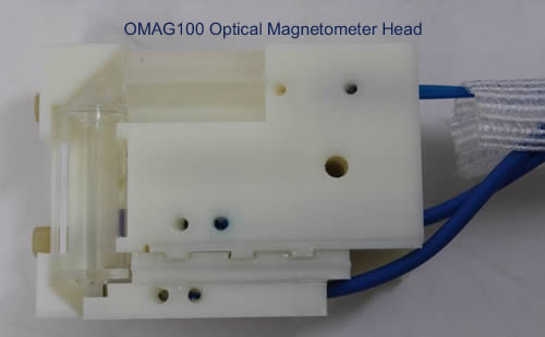Fiber-coupled magnetometer measurement head